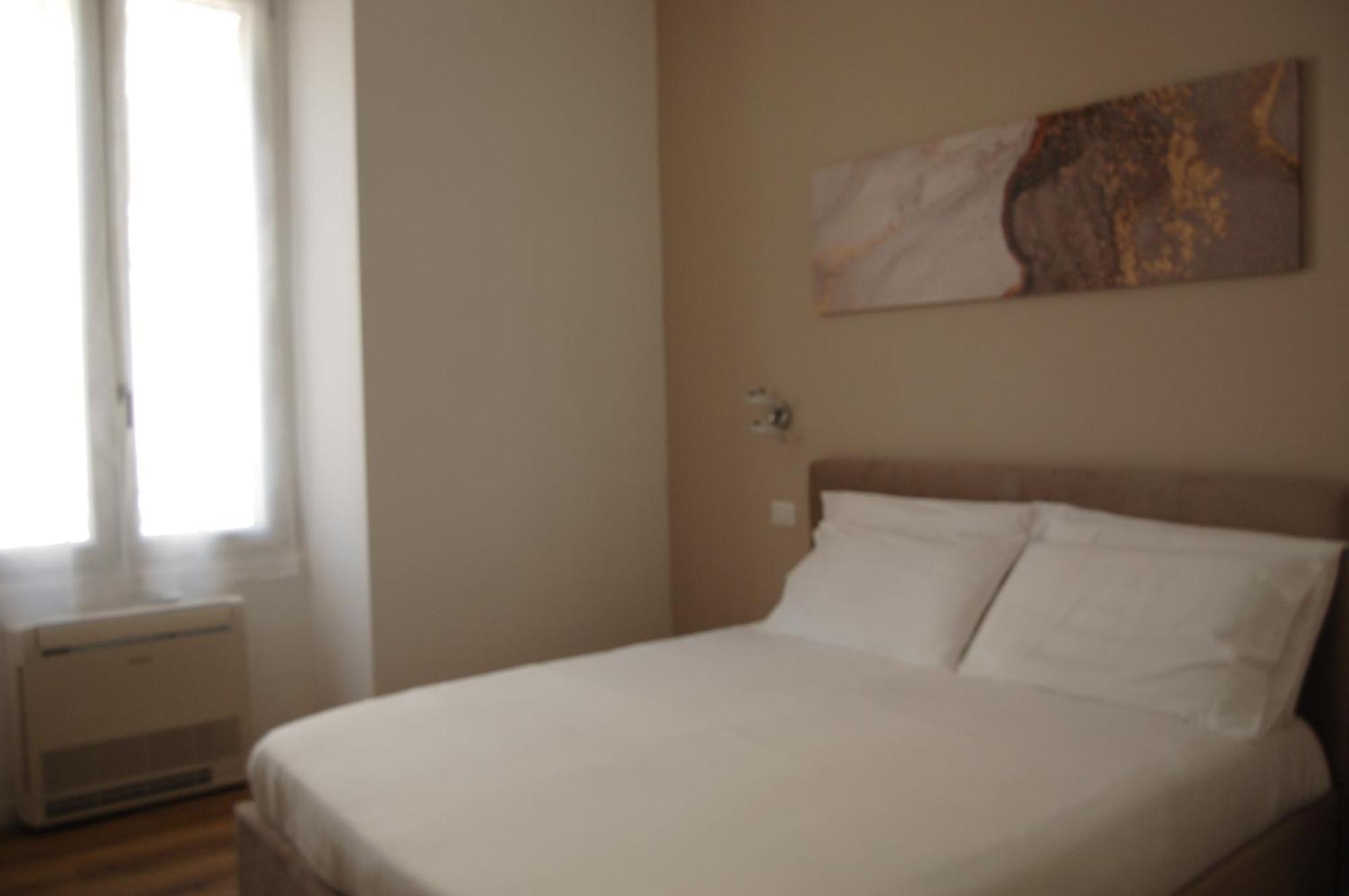 Hotel Belltower Elegans Roma Exterior foto
